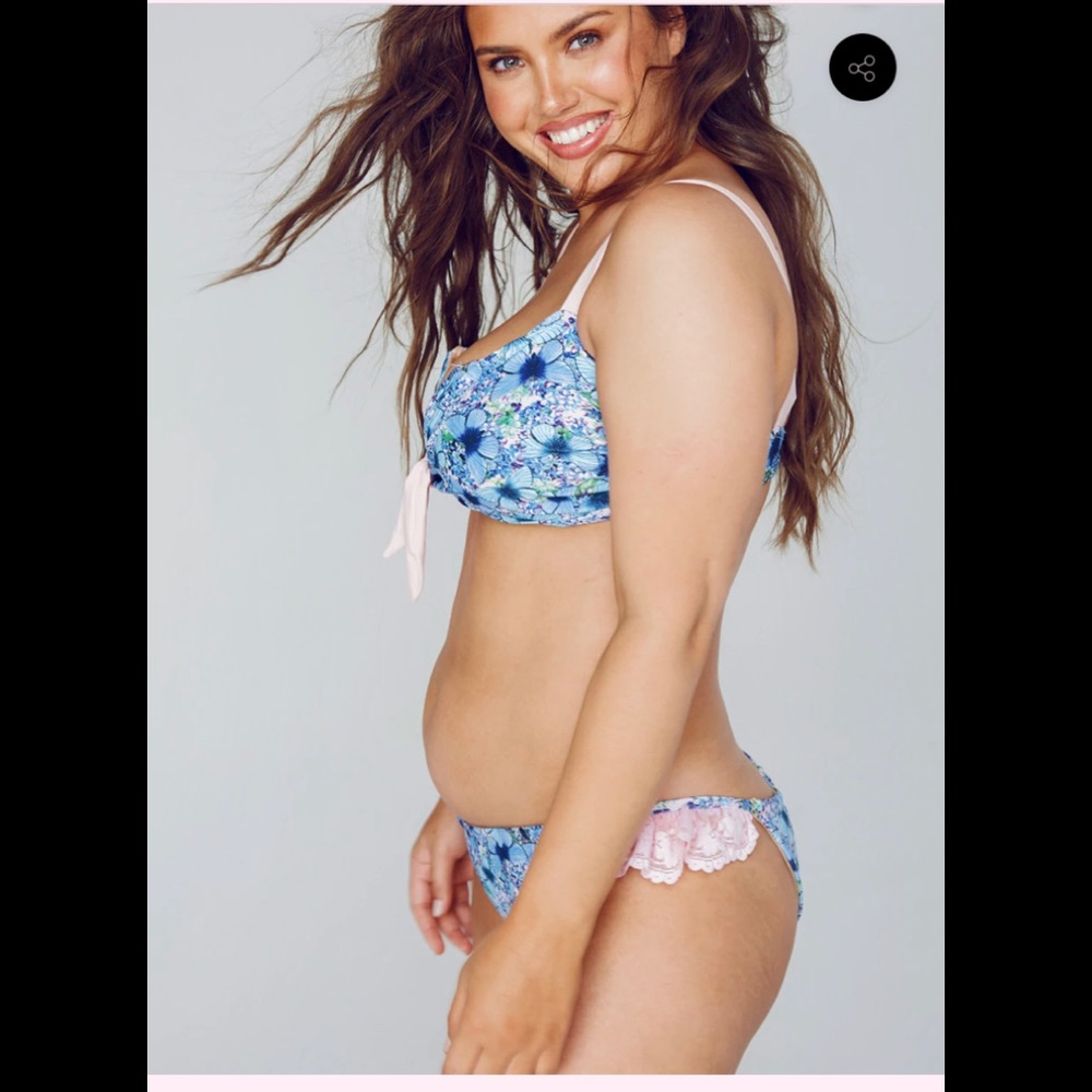 ⭐️NEW⭐️ Plus Size Alpine Butterfly Bathing Suit - Picture 3 of 9